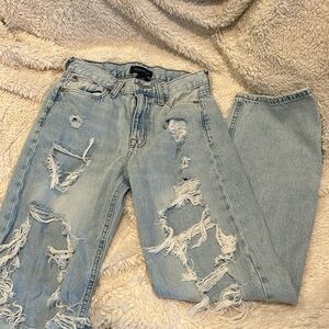 Light wash baggy jeans